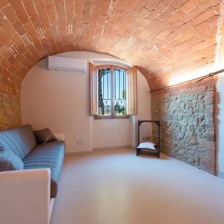 Tognazzi - La Collina Di Apartment *